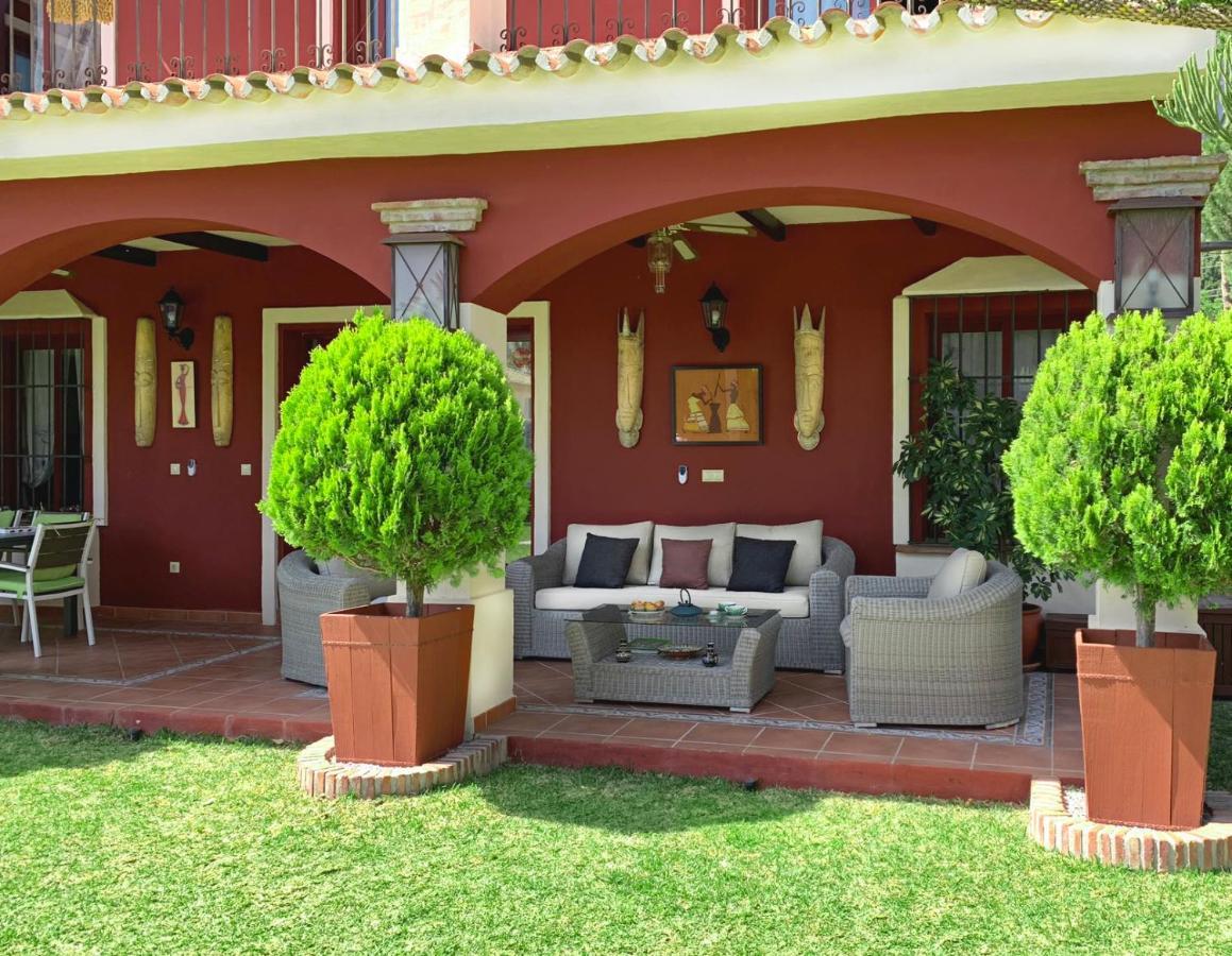 Nabrisa Marbella, 5 Bedroom, Private Pool, Garden, Bbq Villa Marbella