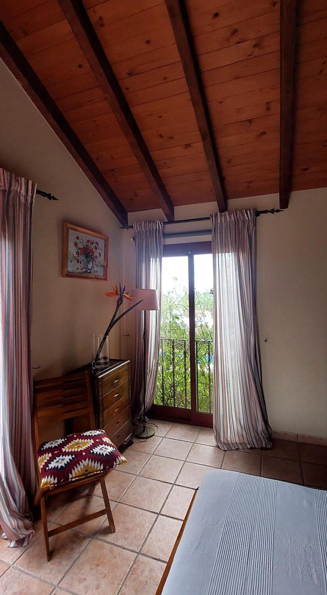 Nabrisa Marbella, 5 Bedroom, Private Pool, Garden, Bbq *