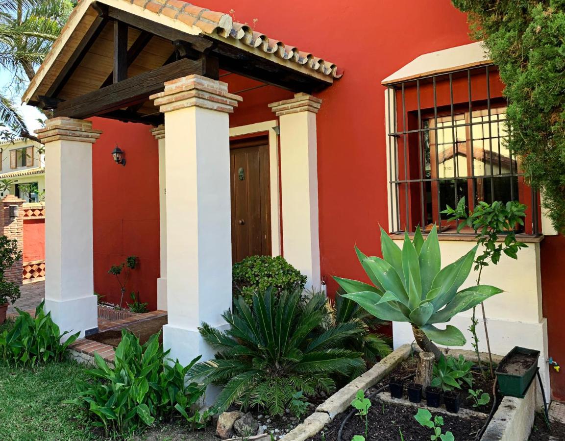 Nabrisa Marbella, 5 Bedroom, Private Pool, Garden, Bbq Villa *